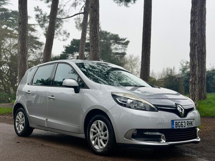 Renault Scenic 1.5 DCi Dynamique TomTom EDC Euro 5 5dr