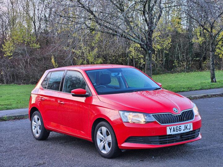 Skoda Fabia 1.0 SE Euro 6 (s/s) 5dr Skoda Fabia 1.0 SE Euro 6 (s/s) 5dr