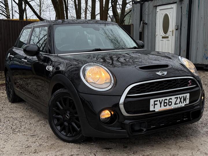 MINI Hatch 2.0 Cooper SD Euro 6 (s/s) 5dr
