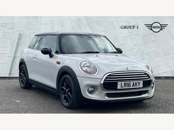 MINI Hatch 1.5 Cooper Auto Euro 6 (s/s) 3dr