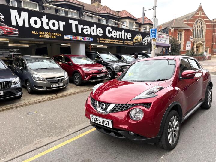Nissan Juke 1.6 Tekna XTRON Euro 6 5dr