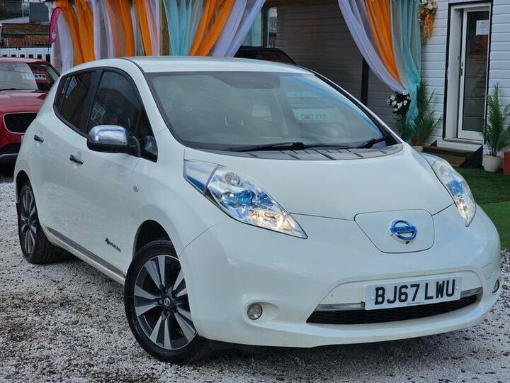 Nissan Leaf 30kWh Tekna Auto 5dr Nissan Leaf 30kWh Tekna Auto 5dr