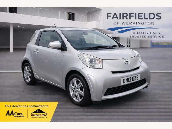 Toyota IQ 1.0 VVT-i Euro 5 3dr