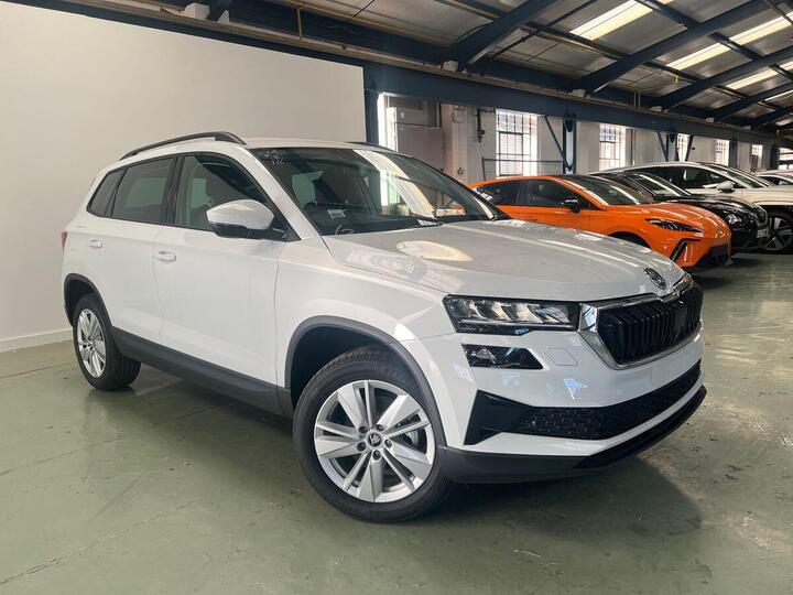 Skoda Karoq 1.0 TSI SE Edition Euro 6 (s/s) 5dr Skoda Karoq 1.0 TSI SE Edition Euro 6 (s/s) 5dr