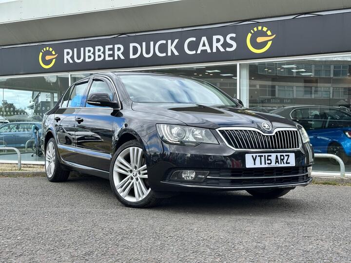 Skoda Superb 2.0 TDI Elegance DSG 4WD Euro 5 (s/s) 5dr