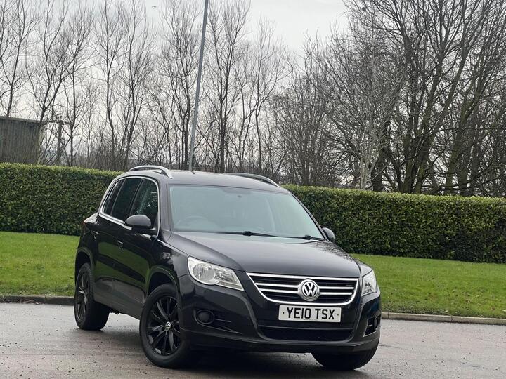 Volkswagen Tiguan 2.0 TDI SE Auto 4WD Euro 5 5dr Volkswagen Tiguan 2.0 TDI SE Auto 4WD Euro 5 5dr