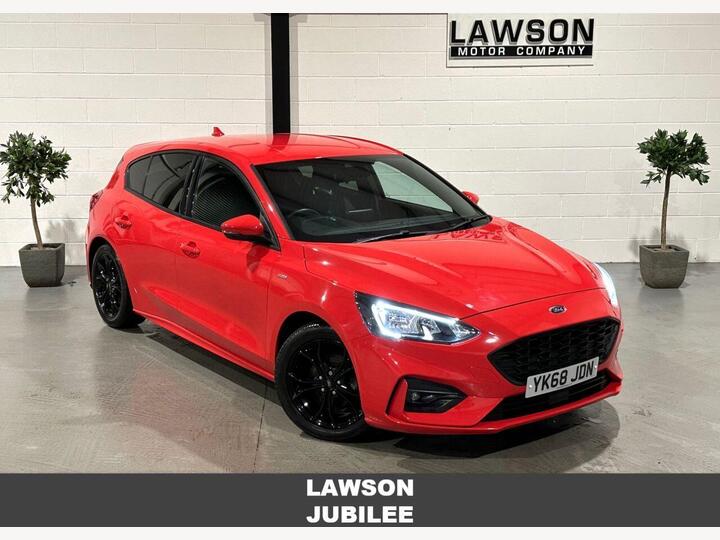 Ford FOCUS 1.0T EcoBoost ST-Line Euro 6 (s/s) 5dr