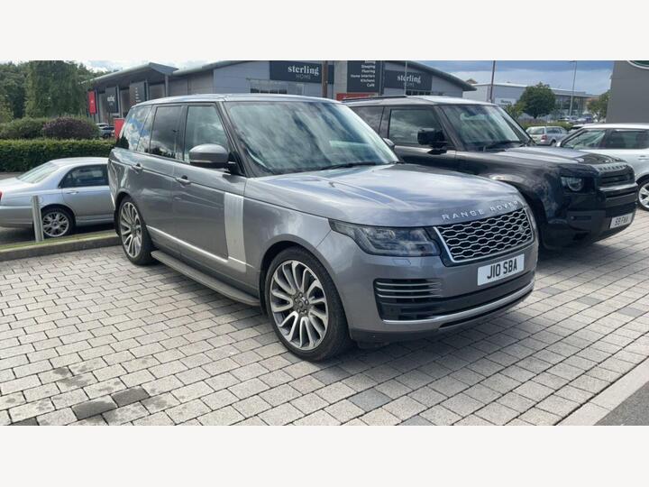 Land Rover Range Rover 3.0 D300 MHEV Westminster Auto 4WD Euro 6 (s/s) 5dr Land Rover Range Rover 3.0 D300 MHEV Westminster Auto 4WD Euro 6 (s/s) 5dr