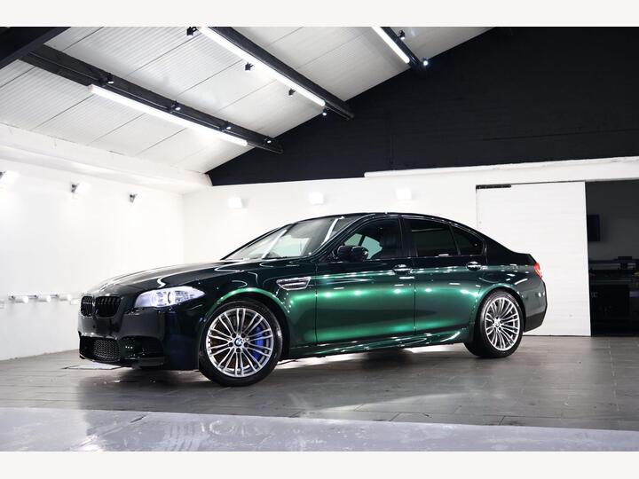 BMW M5 4.4 V8 DCT Euro 5 (s/s) 4dr