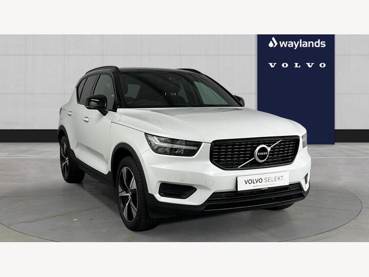 Volvo XC40 1.5h T4 Recharge 10.7kWh Plus Auto Euro 6 (s/s) 5dr