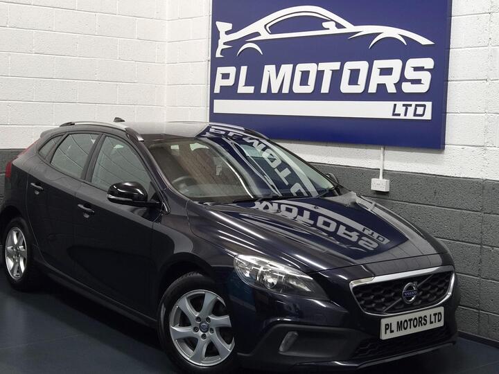 Volvo V40 Cross Country 2.0 D2 SE Nav Euro 6 (s/s) 5dr