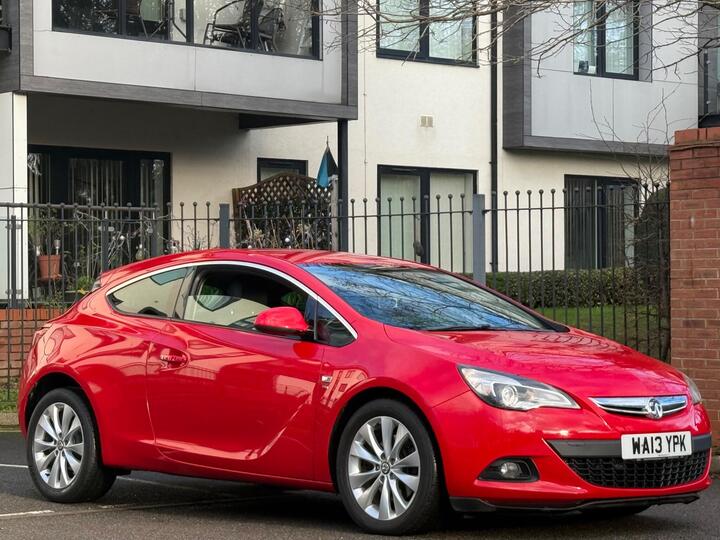 Vauxhall Astra GTC 1.4T SRi Euro 5 (s/s) 3dr