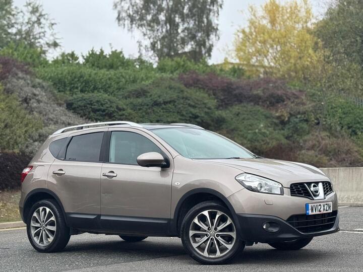 Nissan Qashqai 1.6 DCi Tekna 2WD Euro 5 5dr (AVM)