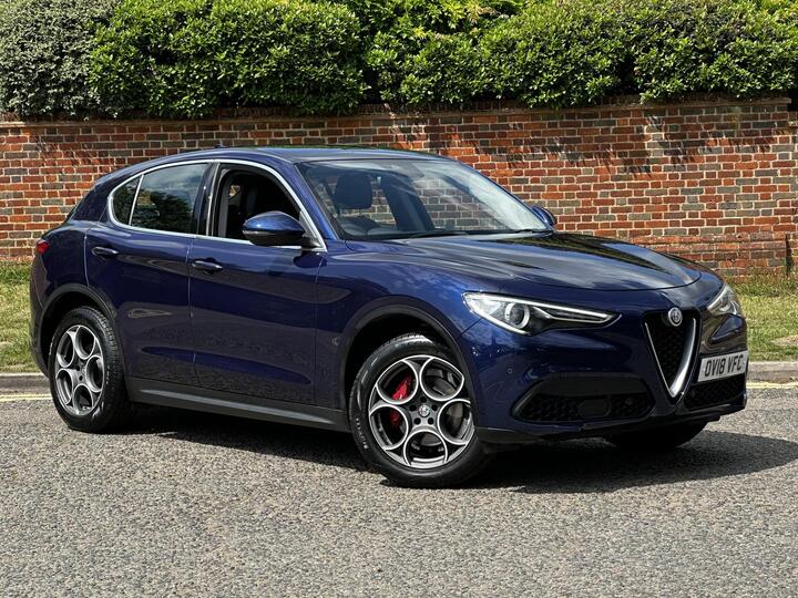 Alfa Romeo Stelvio 2.0T Speciale Auto Q4 AWD Euro 6 (s/s) 5dr Alfa Romeo Stelvio 2.0T Speciale Auto Q4 AWD Euro 6 (s/s) 5dr