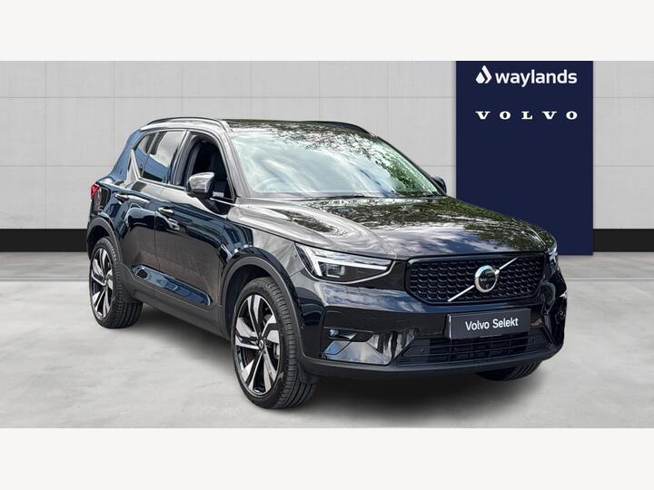 Volvo XC40 2.0 B4 MHEV Ultra Dark DCT Auto Euro 6 (s/s) 5dr