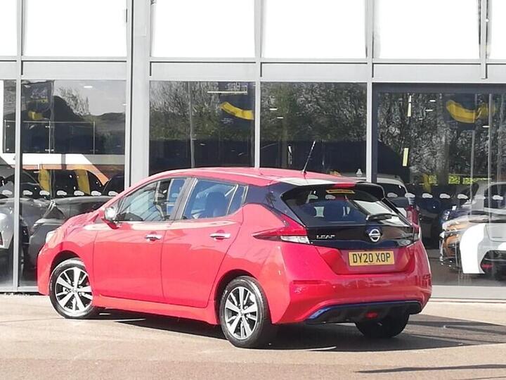 Nissan Leaf 40kWh Acenta Auto 5dr