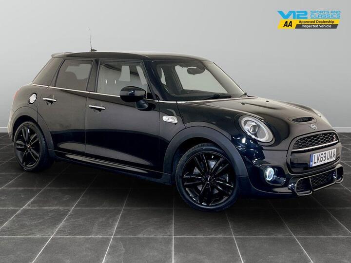 MINI Hatch 2.0 Cooper S Sport Steptronic Euro 6 (s/s) 5dr
