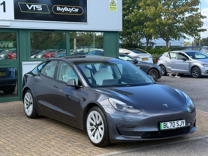 Tesla Model 3 (Dual Motor) Long Range Auto 4WDE 4dr