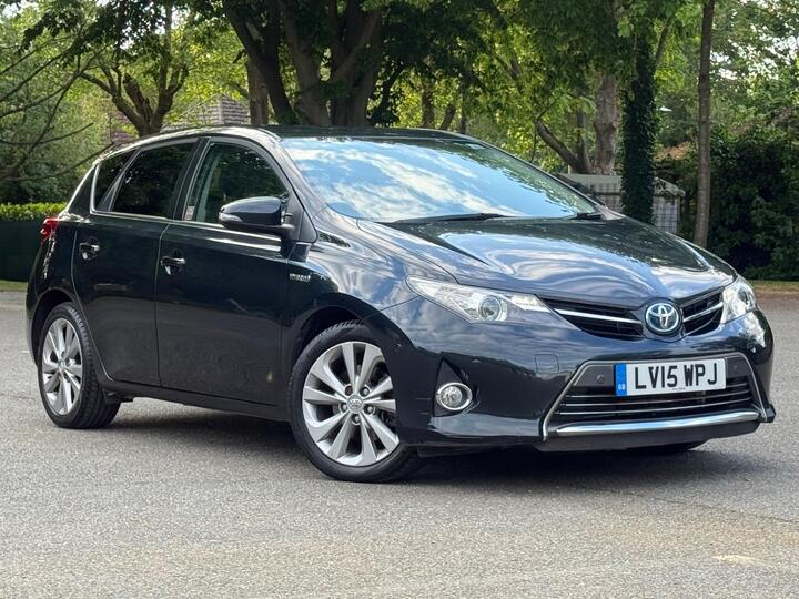 Toyota Auris 1.8 VVT-h Excel CVT Euro 5 (s/s) 5dr Toyota Auris 1.8 VVT-h Excel CVT Euro 5 (s/s) 5dr