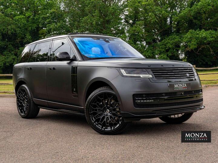 Land Rover RANGE ROVER 4.4 P530 V8 Autobiography Auto 4WD Euro 6 (s/s) 5dr Land Rover RANGE ROVER 4.4 P530 V8 Autobiography Auto 4WD Euro 6 (s/s) 5dr