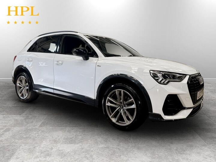 Audi Q3 1.5 TFSI CoD 35 Black Edition S Tronic Euro 6 (s/s) 5dr