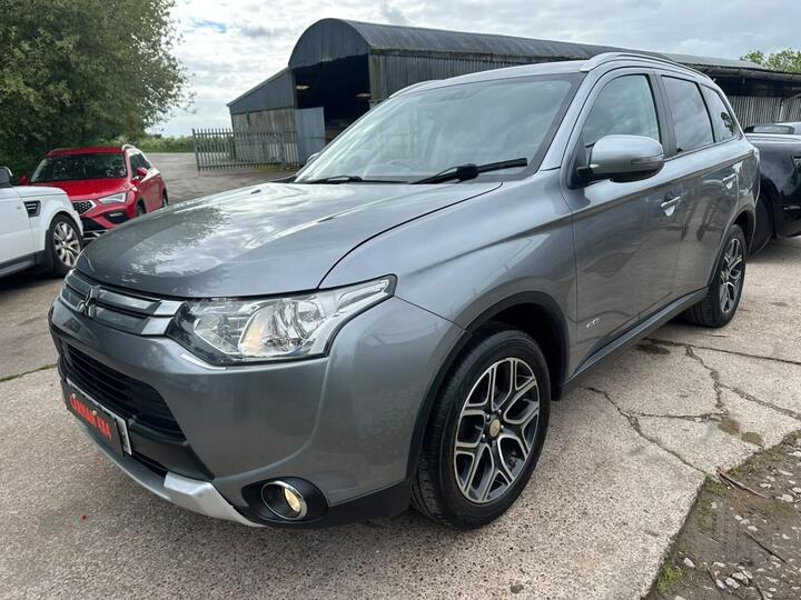 Mitsubishi OUTLANDER 2.2 DI-D GX3 4WD Euro 5 (s/s) 5dr