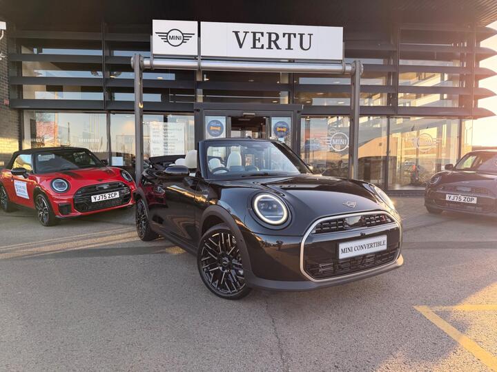 MINI Cooper Convertible 2.0S Exclusive Steptronic Euro 6 (s/s) 2dr