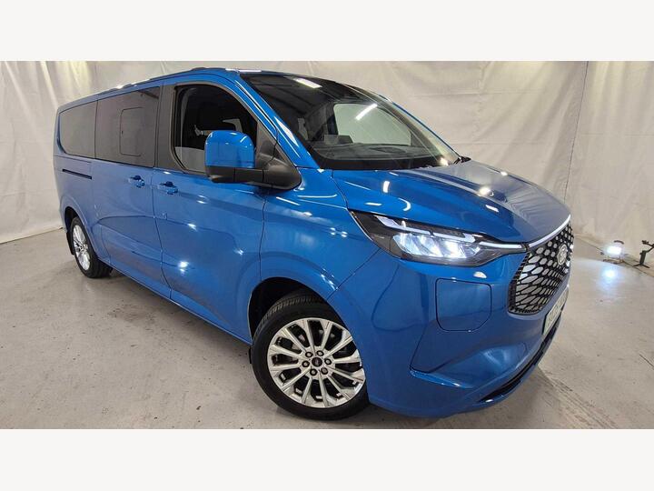 Ford TOURNEO CUSTOM 340 L2 ELECTRIC RWD 160kW 65kWh H1 Titanium X 8 Seater Auto