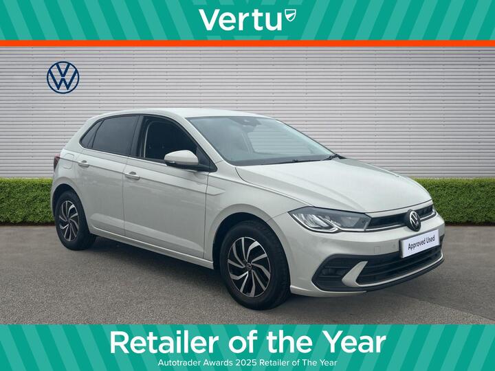 Volkswagen Polo 1.0 TSI Life Euro 6 (s/s) 5dr Volkswagen Polo 1.0 TSI Life Euro 6 (s/s) 5dr