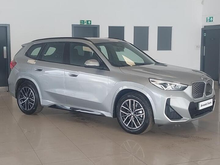 BMW IX1 20 66.5kWh M Sport Auto EDrive 5dr (11kW Charger)