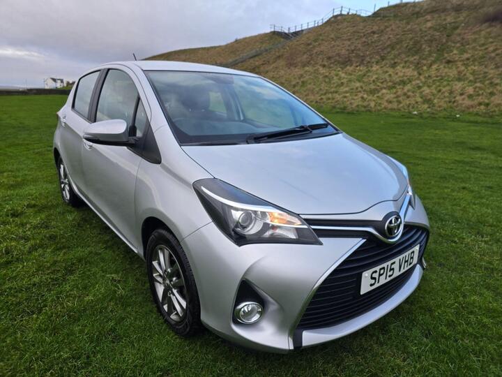Toyota Yaris 1.33 Dual VVT-i Icon Multidrive S Euro 5 5dr Euro 5