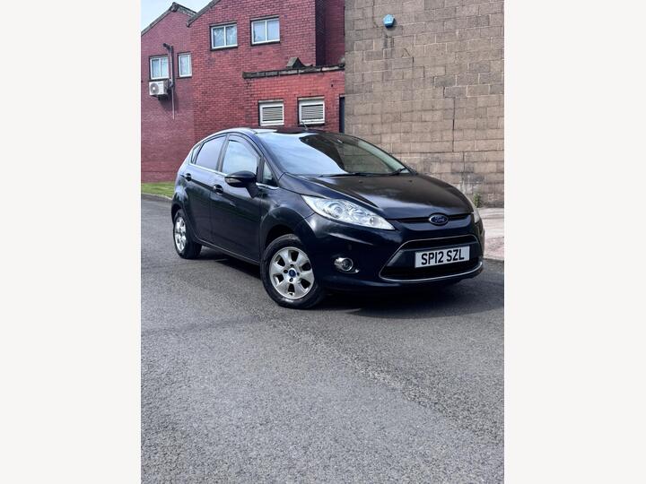 Ford Fiesta 1.6 TDCi ECOnetic DPF Titanium 5dr