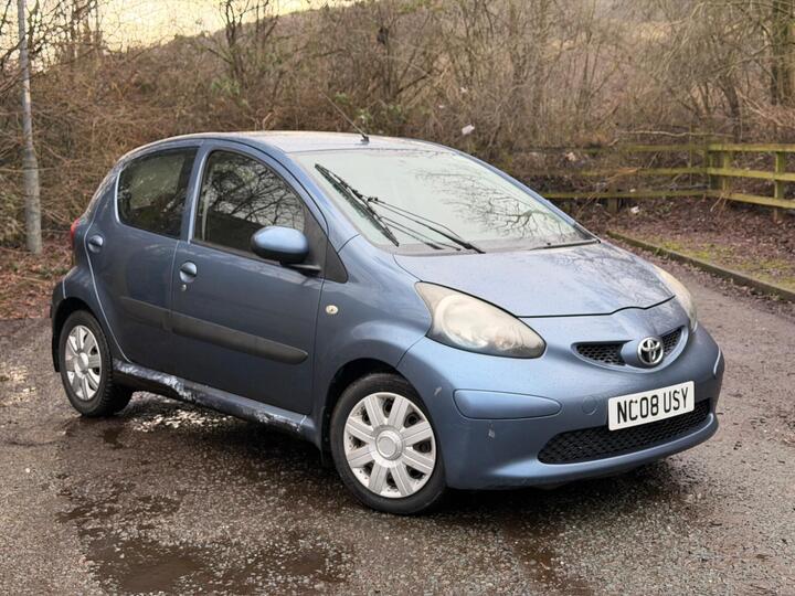 Toyota AYGO 1.0 VVT-i Blue Euro 4 5dr