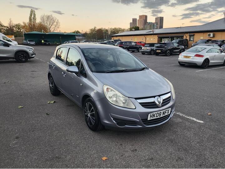 Vauxhall Corsa 1.4i 16v Club 5dr