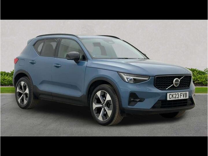 Volvo XC40 2.0 B4 MHEV Ultimate DCT Auto Euro 6 (s/s) 5dr