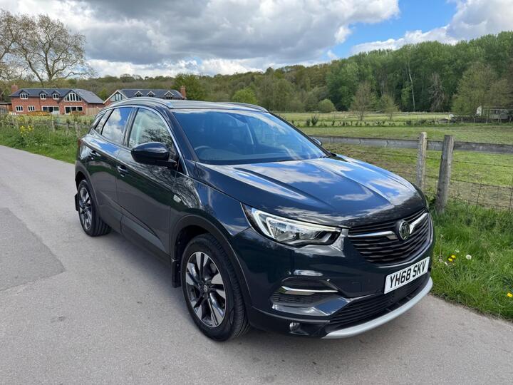 Vauxhall Grandland X 1.2 Turbo Sport Nav Euro 6 (s/s) 5dr