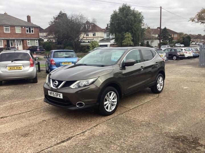 Nissan Qashqai 1.2 DIG-T Acenta Premium 2WD Euro 5 (s/s) 5dr