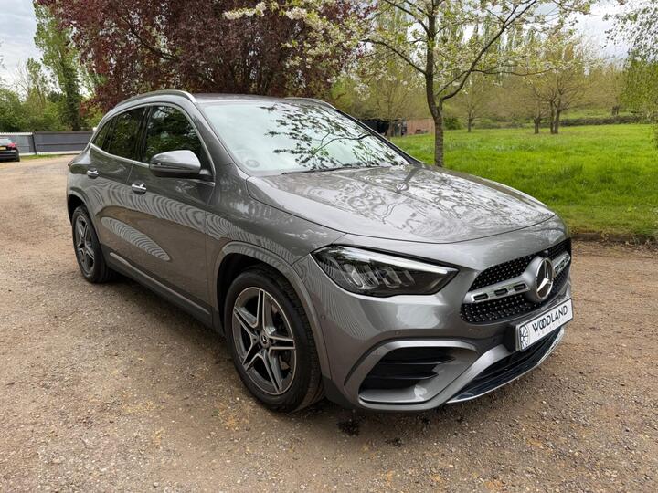 Mercedes-Benz GLA 1.3 GLA200h MHEV AMG Line (Premium) 7G-DCT Euro 6 (s/s) 5dr