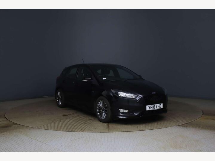 Ford FOCUS 1.0T EcoBoost ST-Line Euro 6 (s/s) 5dr
