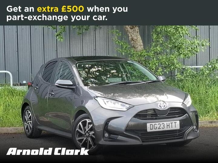 Toyota Yaris 1.5 VVT-h Design E-CVT Euro 6 (s/s) 5dr