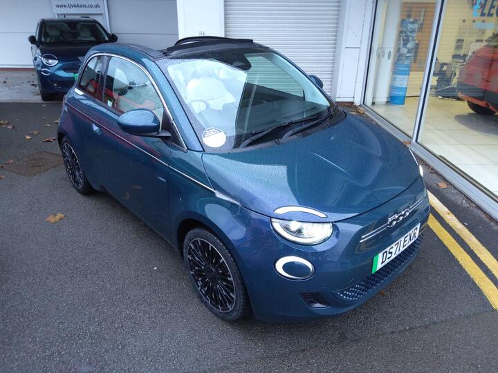 Fiat 500e C 42kWh La Prima Auto 2dr