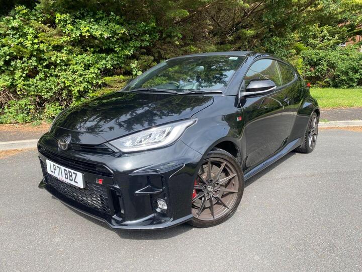 Toyota YARIS 1.6T GR Circuit AWD Euro 6 3dr