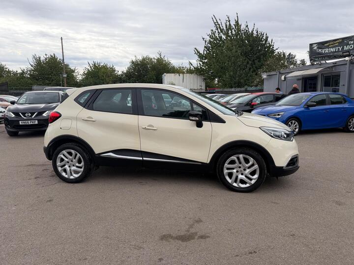 Renault Captur 1.5 DCi ENERGY Dynamique Nav Euro 6 (s/s) 5dr