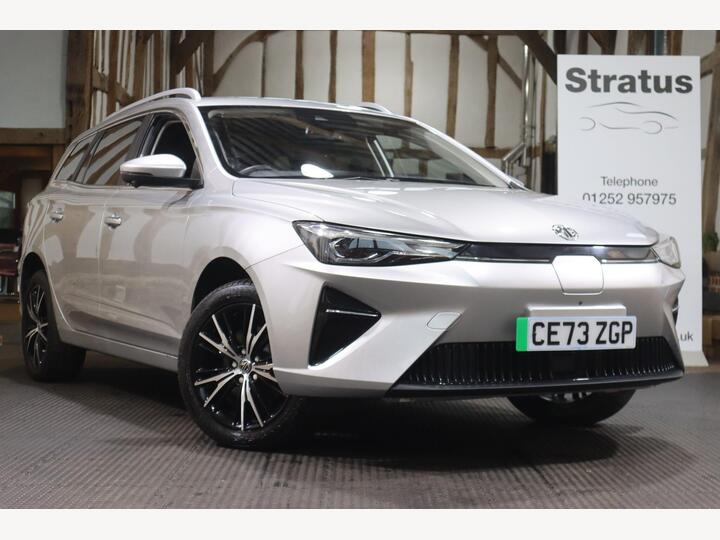 MG MG5 61.1kWh Trophy Long Range Auto 5dr
