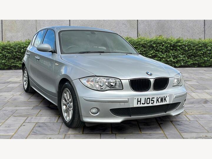 BMW 1 Series 2.0 120i SE Steptronic Euro 4 5dr BMW 1 Series 2.0 120i SE Steptronic Euro 4 5dr