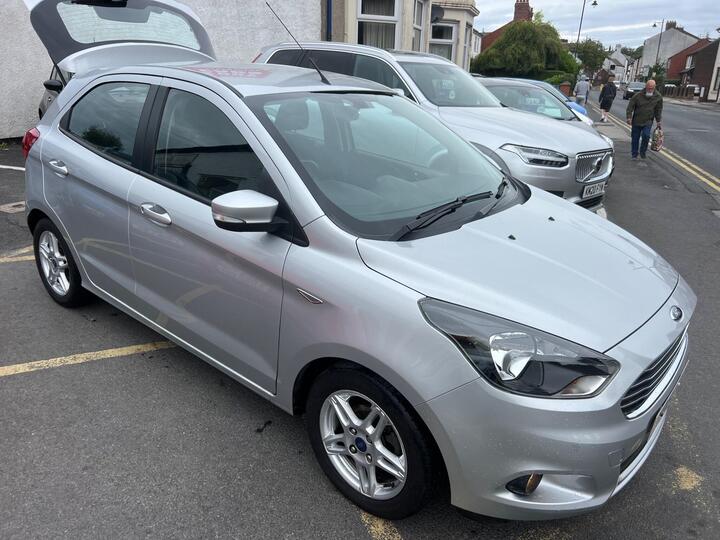 Ford Ka+ 1.2 Ti-VCT Zetec Euro 6 5dr