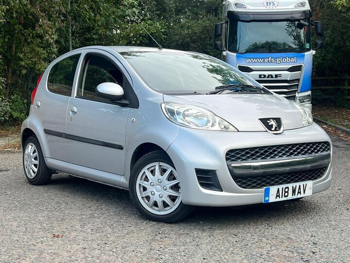 Peugeot 107 1.0 12V Urban 2 Tronic Euro 4 5dr