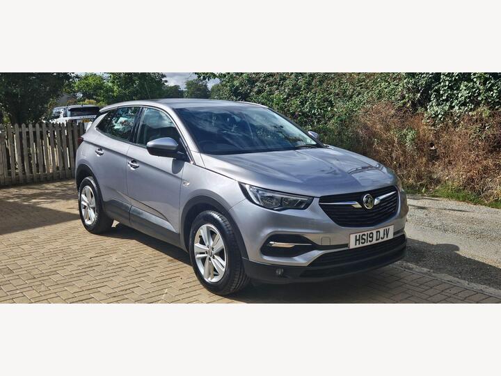 Vauxhall Grandland X 1.2 Turbo SE Euro 6 (s/s) 5dr