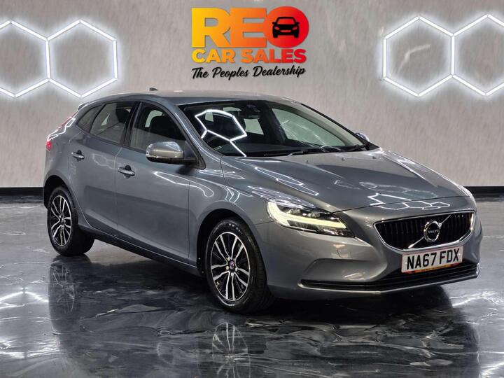 Volvo V40 2.0 D2 Momentum Nav Plus Auto Euro 6 (s/s) 5dr