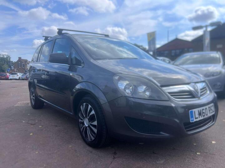 Vauxhall ZAFIRA 1.9 CDTi Exclusiv Auto Euro 4 5dr